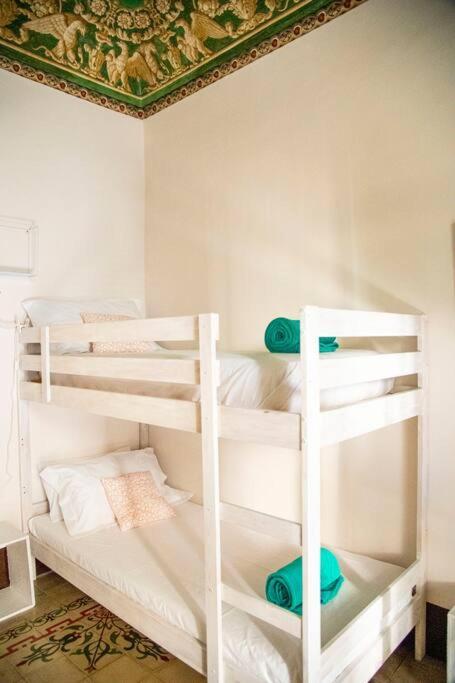 Mitha'S Rooms Catania Exterior foto