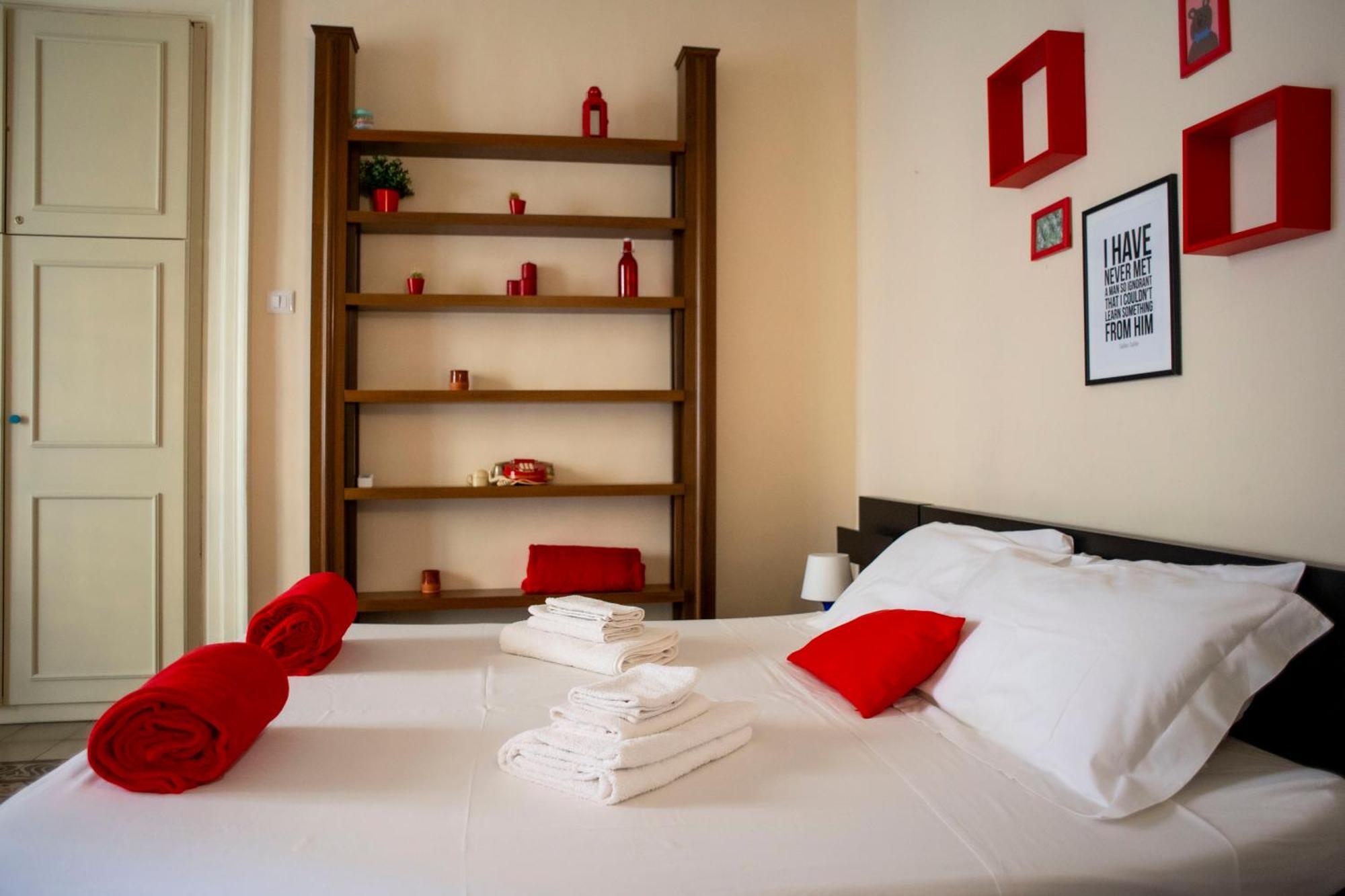 Mitha'S Rooms Catania Exterior foto